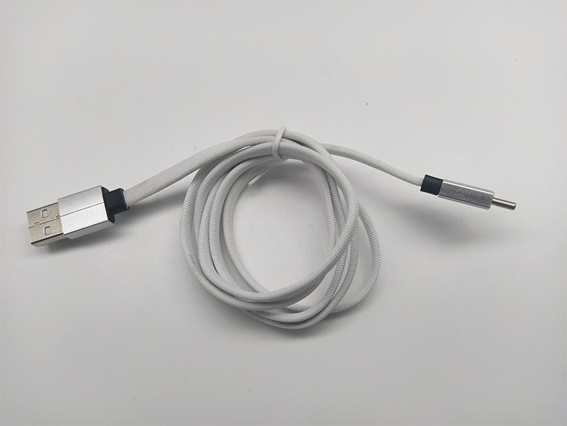 聯(lián)鑫德誠(chéng)扁線TYPE-C數(shù)據(jù)線，廠家定制化生產(chǎn)